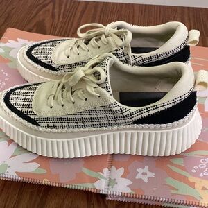Dolce Vita Daran Sneaker, Women’s Size 10